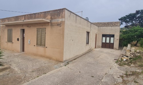 Foto case-indipendenti  valderice Vendesi caseggiato Chiesanuova